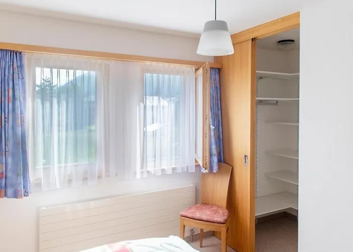 Daire Chesa Lony By Interhome La Punt-Chamues-ch